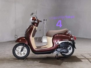 Used Giorno motorbike from Japan