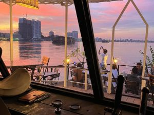 Sunset cruise with Kanika Boat